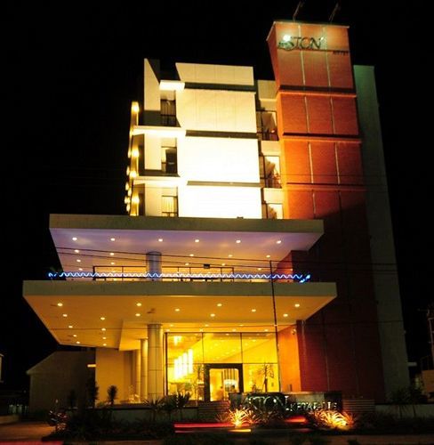 Aston Ketapang City Hotel Eksteriør billede